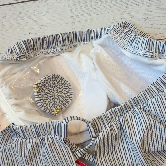 NWT Xhilaration Ruffle Bandau Bikini - Size D/DD & S - Picture 10 of 16